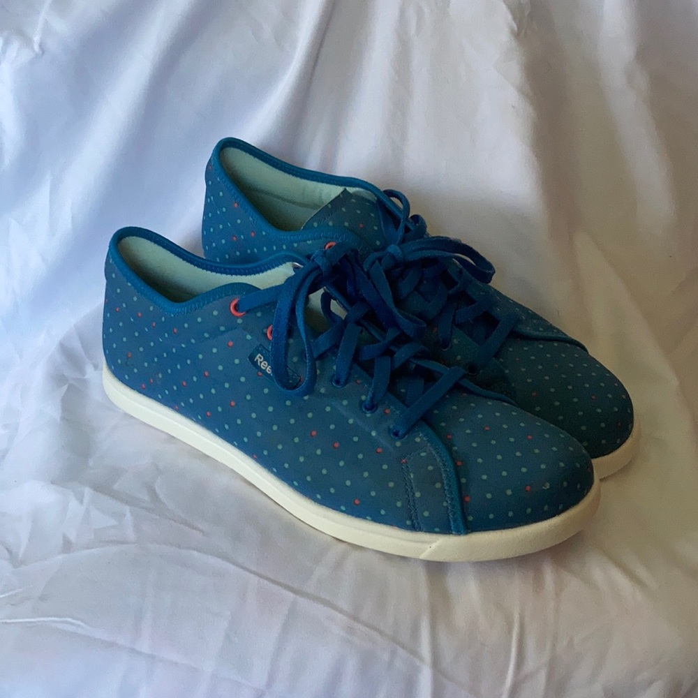 Reebok Sneakers